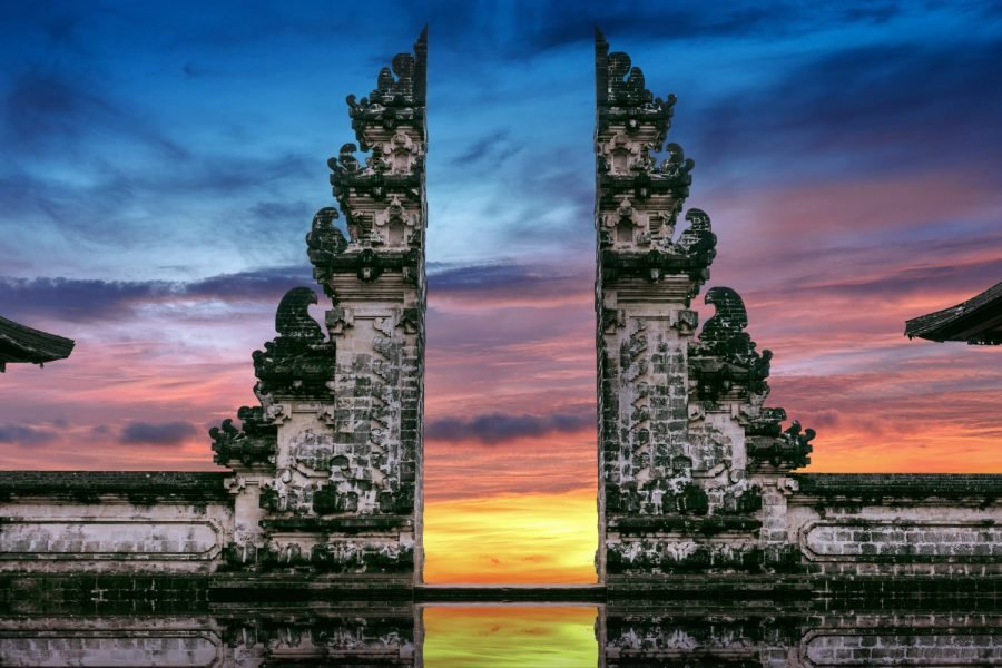 Bali - temple gate