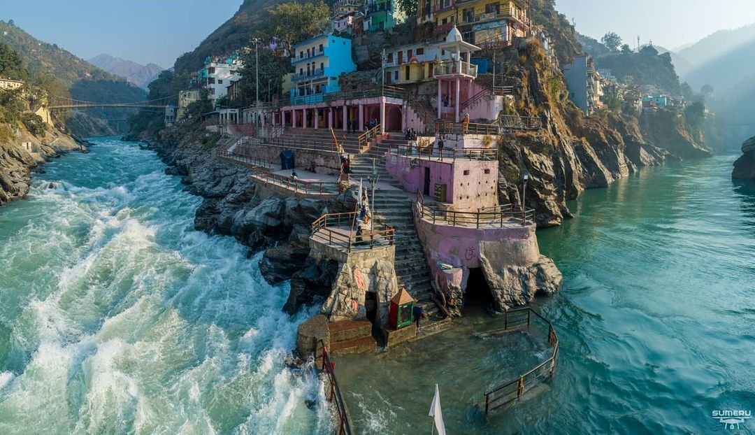 Chardham Yatra Tour Package by Helicopter (6 D, 5N)